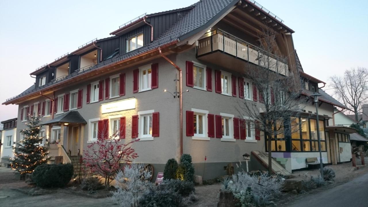 Landhotel Gasthaus Zum Pflug Zell am Harmersbach Extérieur photo